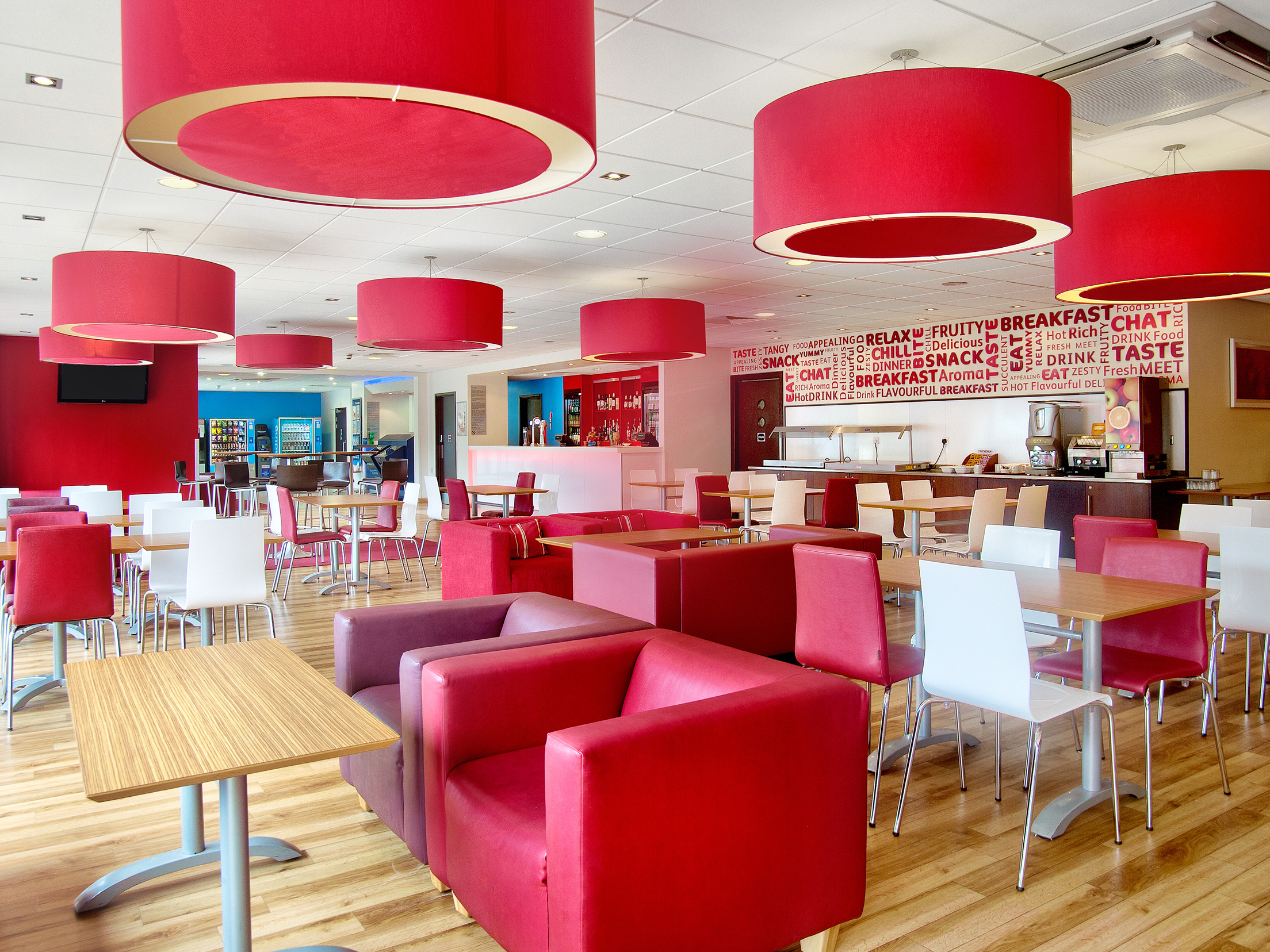 Travelodge Birmingham Airport 27/37