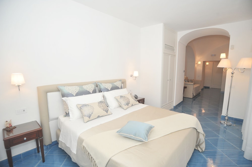 Core Amalfitano City Suites 11/39