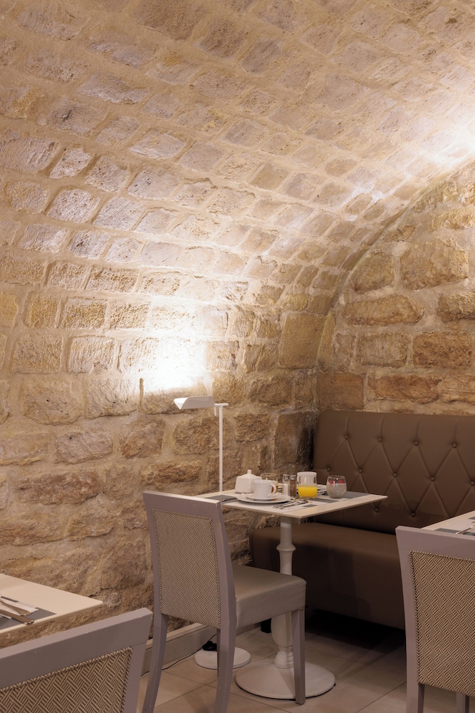 Hotel Saint Martin Bastille 46/50