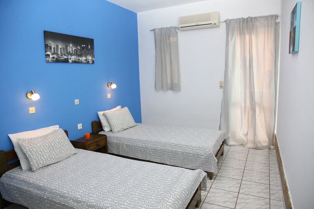 Happy Days Studios Malia 22/62