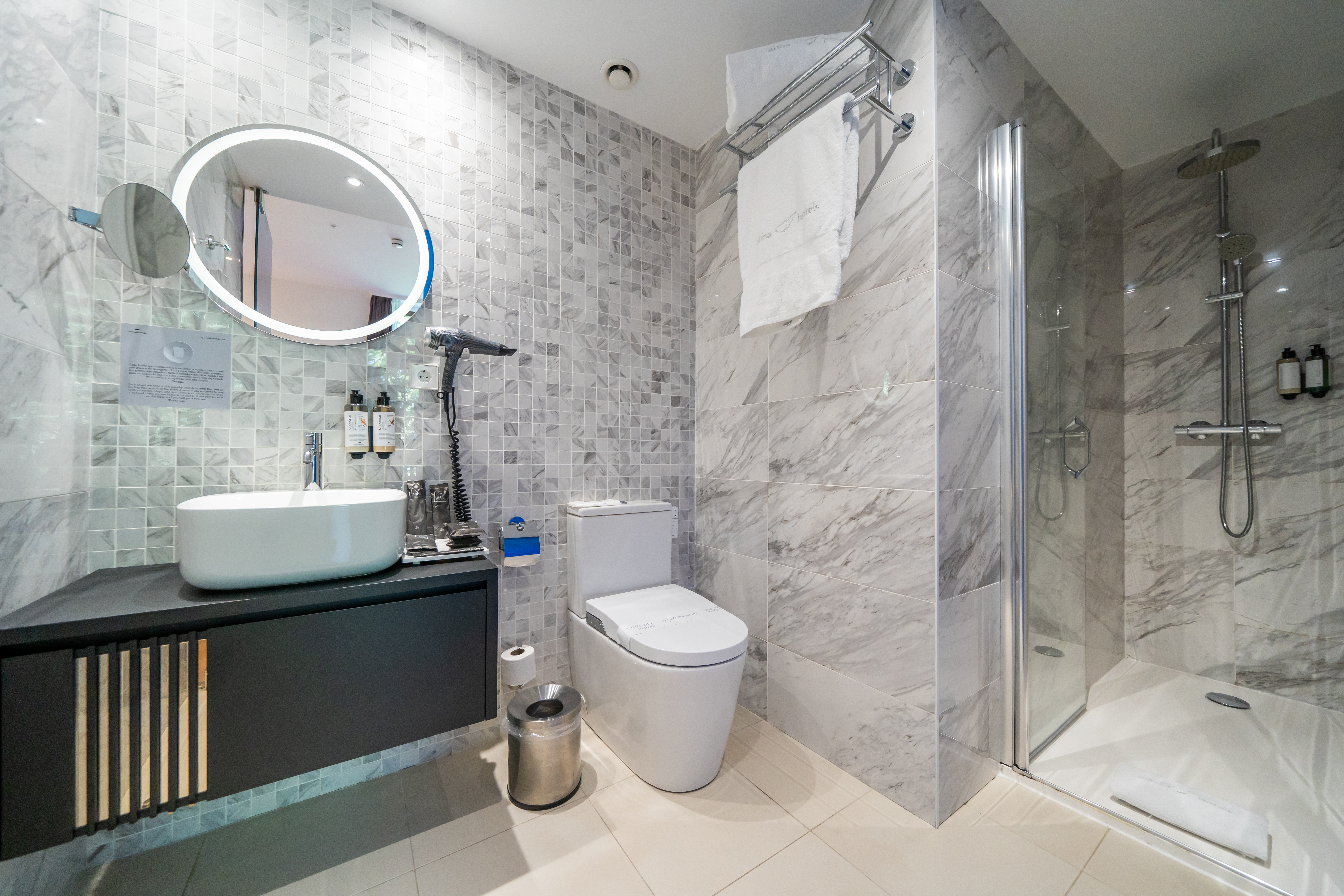 غرفة سوبيريور ثلاثية، Abba San Sebastian Hotel 9/10