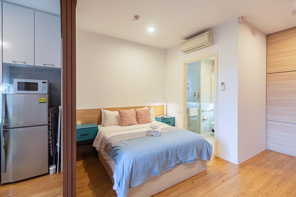 Thanksgiving Serviced Residence 33/67