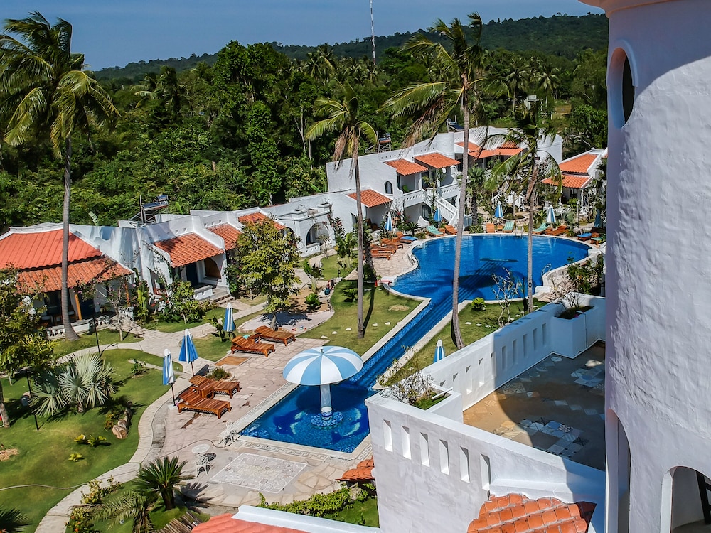 Isabella Resort 5/60