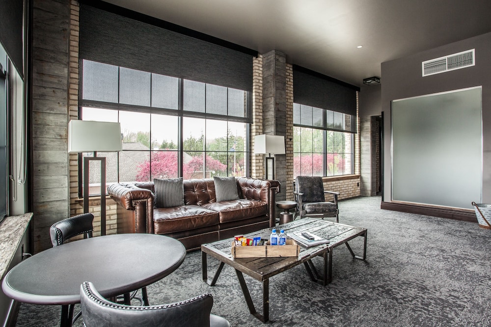 Ironworks Hotel Indy 43/69