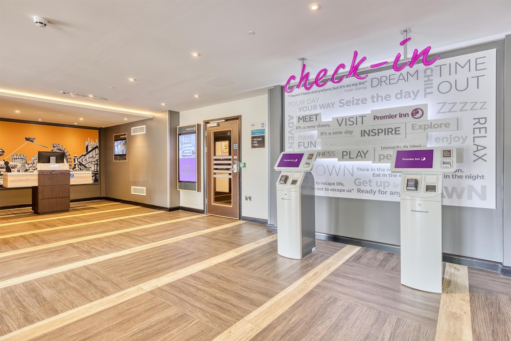 Premier Inn Milton Keynes East Willen Lake