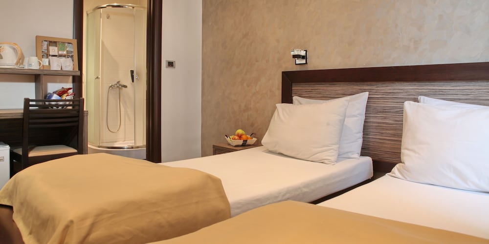 Villa Mystique Hotel 32/57