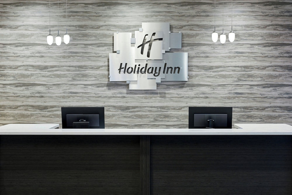 Holiday Inn And Suites Philadelphia W Drexel Hill 5/50