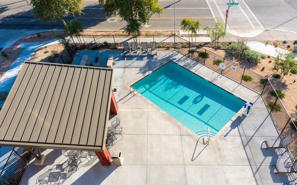 Sonesta Simply Suites Avondale 22/47