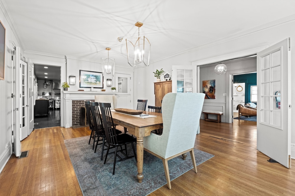 Southmoreland on the Plaza Bed &amp; Breakfast 17/24