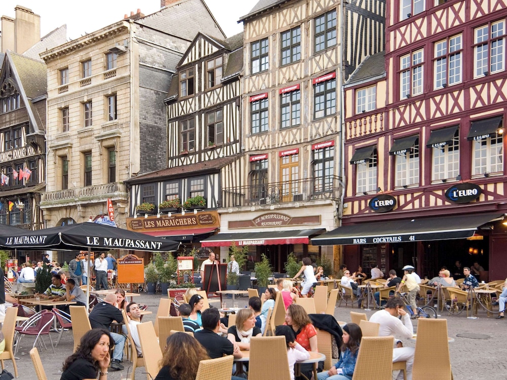 Ibis Styles Rouen Val-de-Reuil 69/78