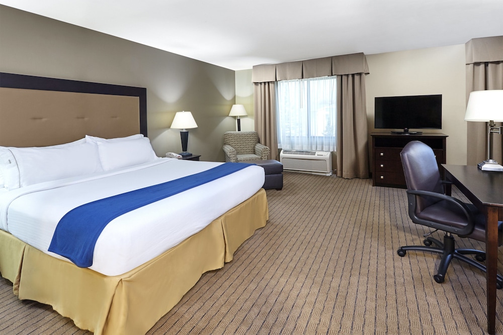Holiday Inn Express Hotel And Suites Madison Verona 29/58