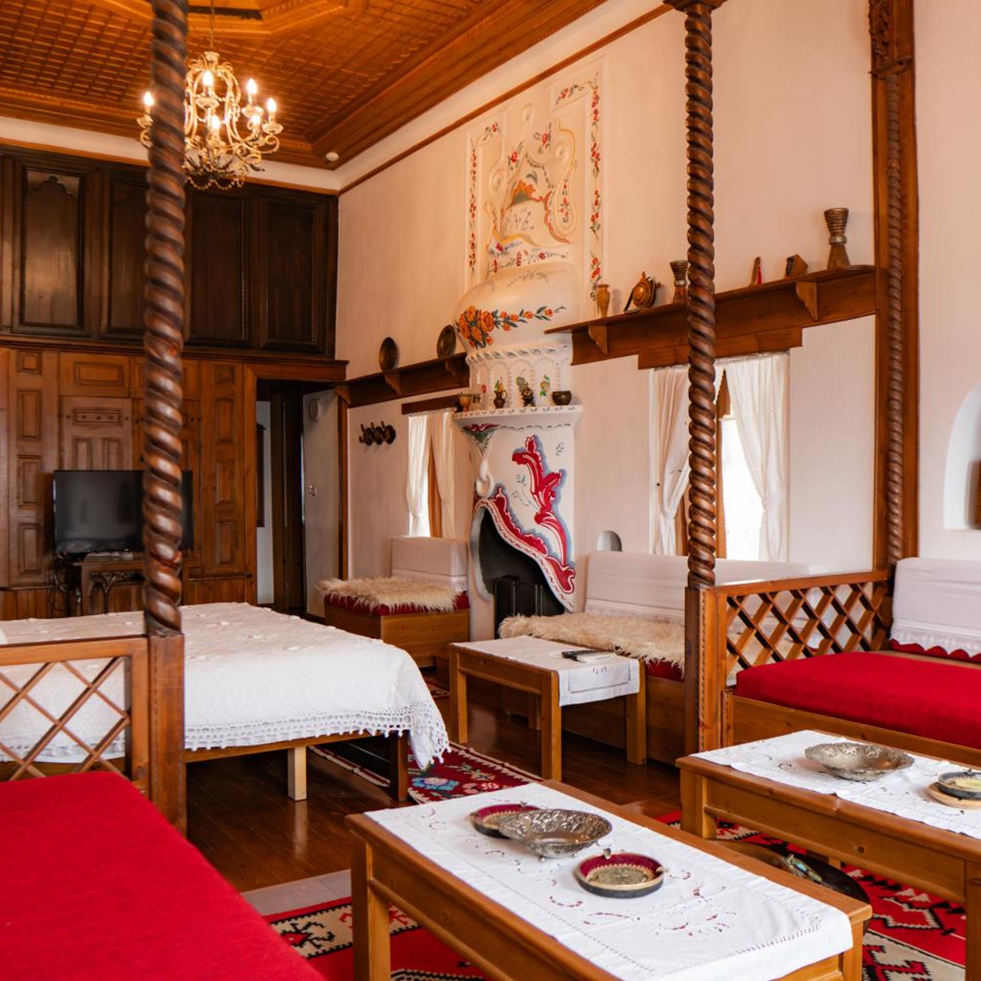 Hotel Old Bazaar 48/63