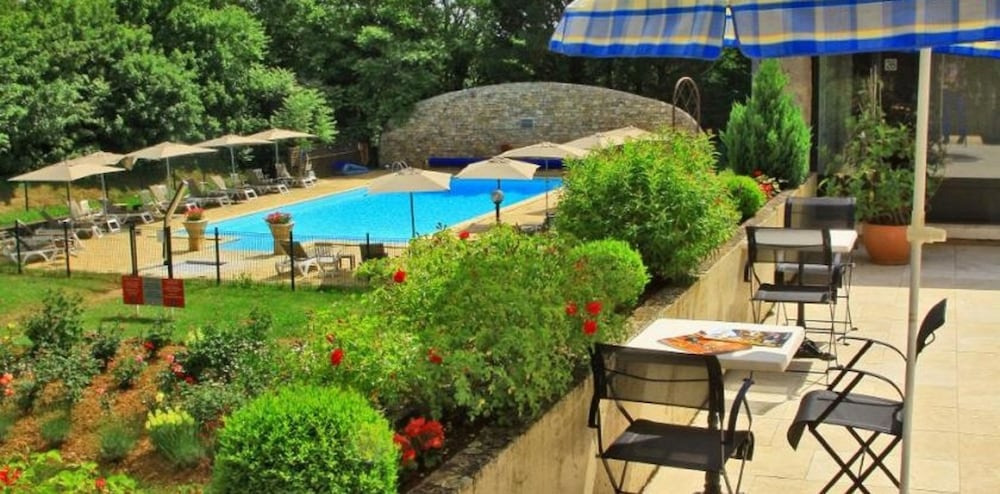 Hotel Du Chateau Rocamadour 36/48