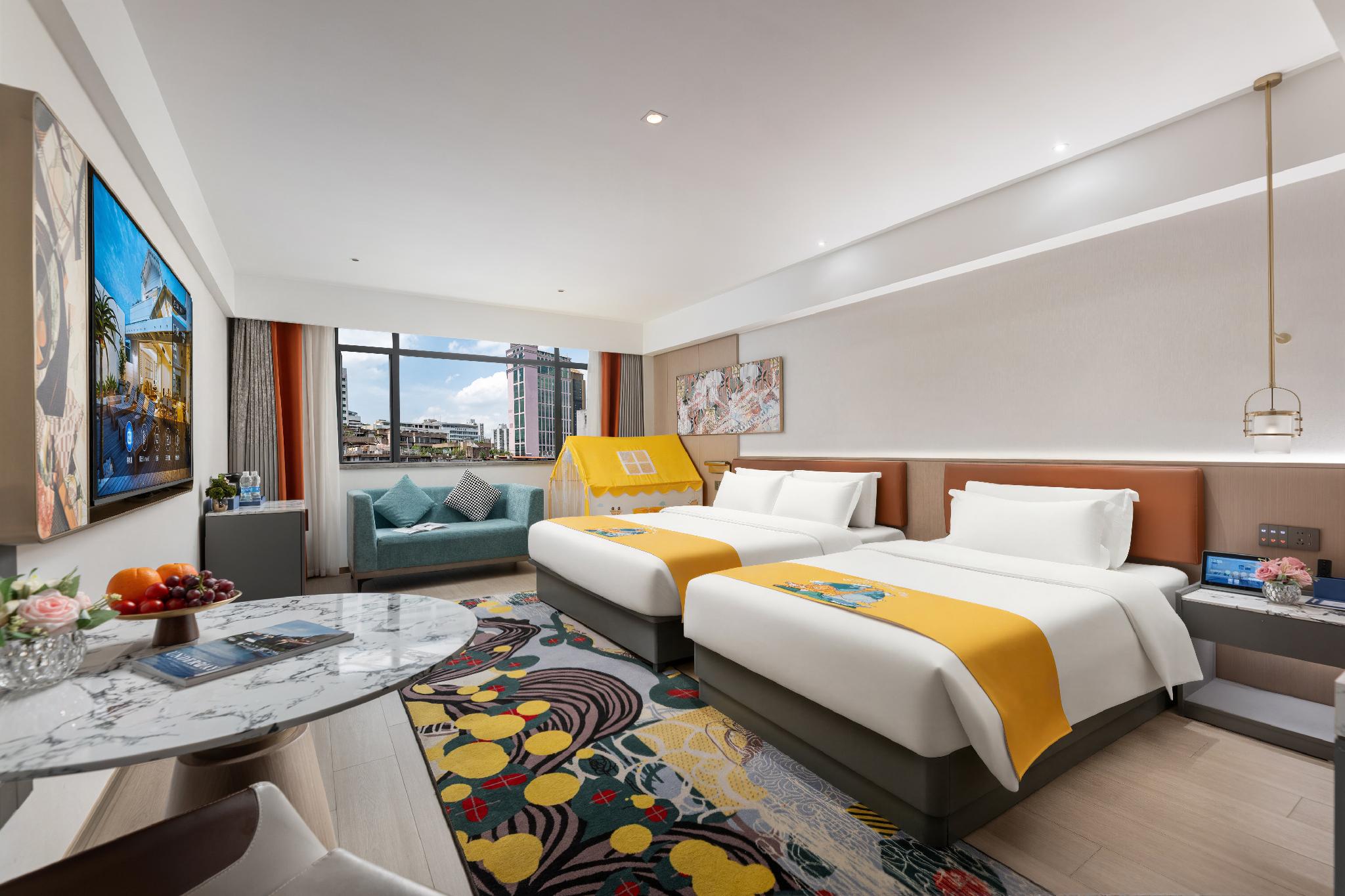 Deluxe, Family, 1 Queen and 1 Single Bed, INSAIL HOTEL Guangzhou Beijing Road Pedestrian Street 4/4