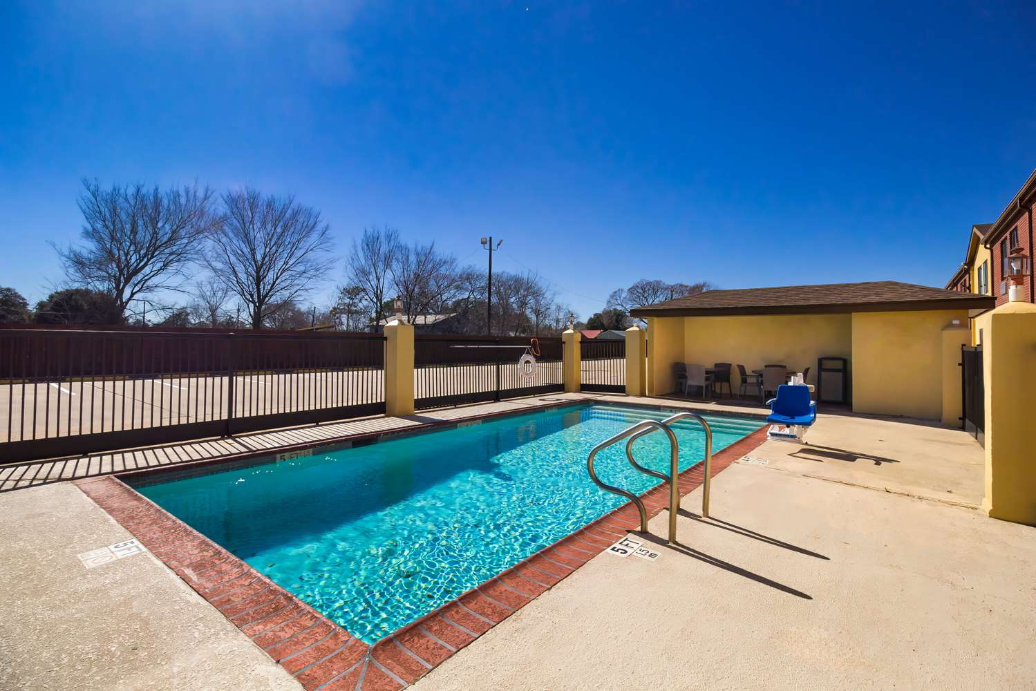 Quality Inn Bay City TX 19/25
