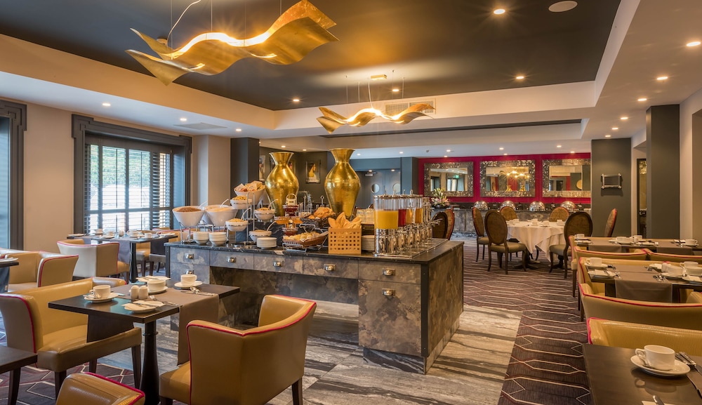 Talbot Hotel Wexford 36/45