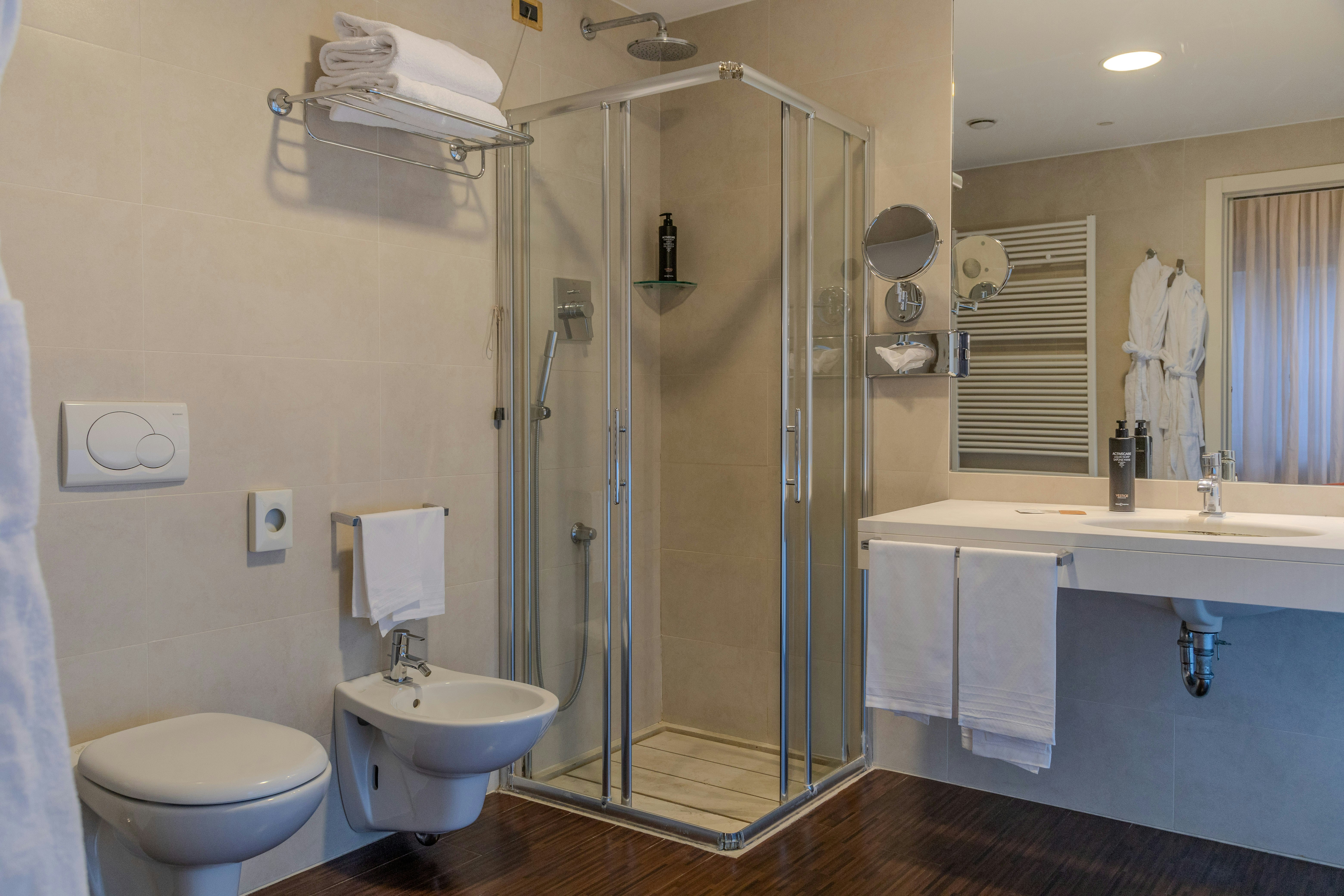 Mercure Parma Stendhal 33/35