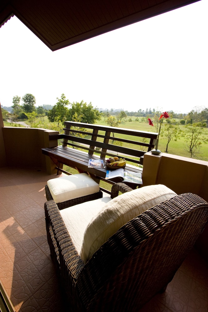 Mae Jo Golf Resort And Spa 44/50