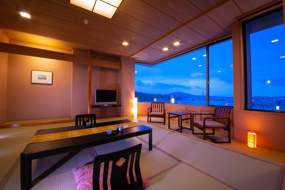 Kesennuma Plaza Hotel 12/24