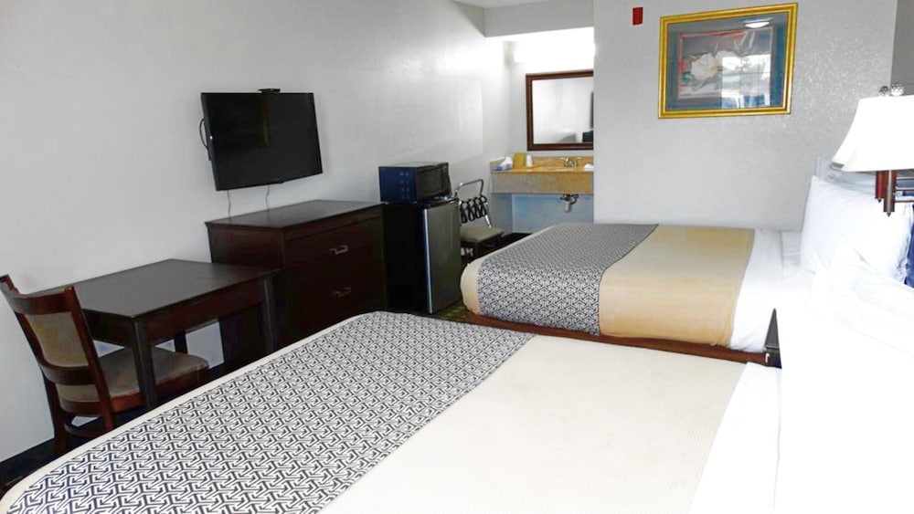 Savannah Inn 46/60