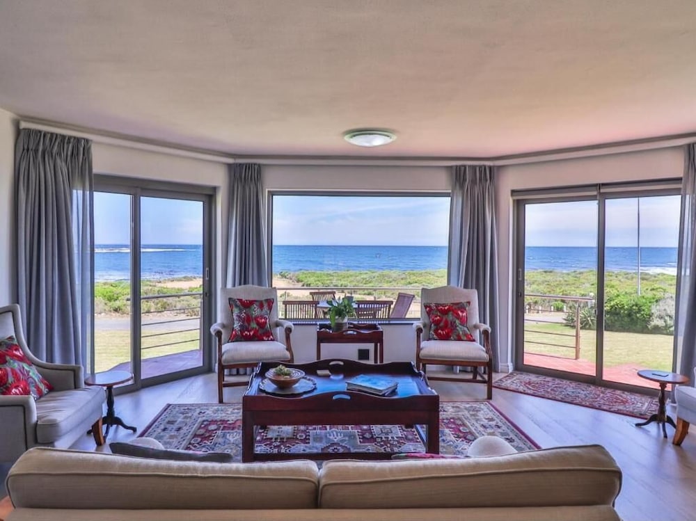 Sandbaai Country House 25/50
