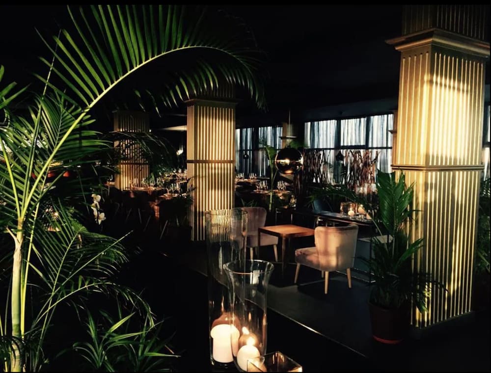Royal Grand Hotel 26/64