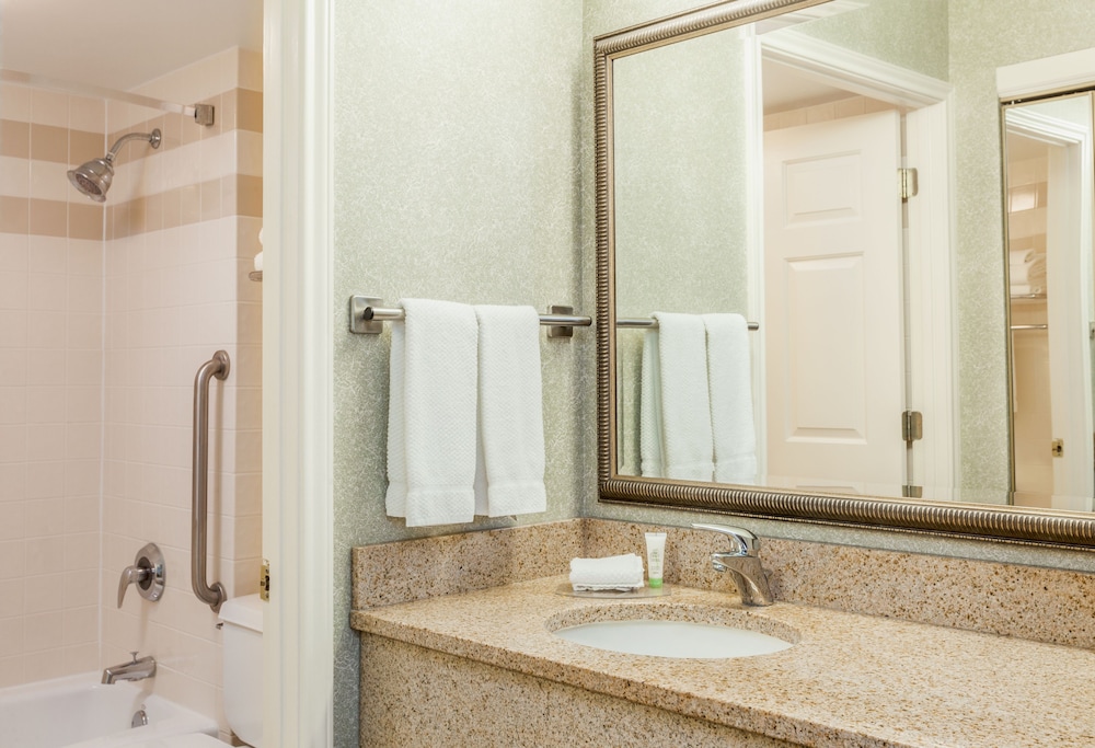 Staybridge Suites San Antonio-Airport 17/56