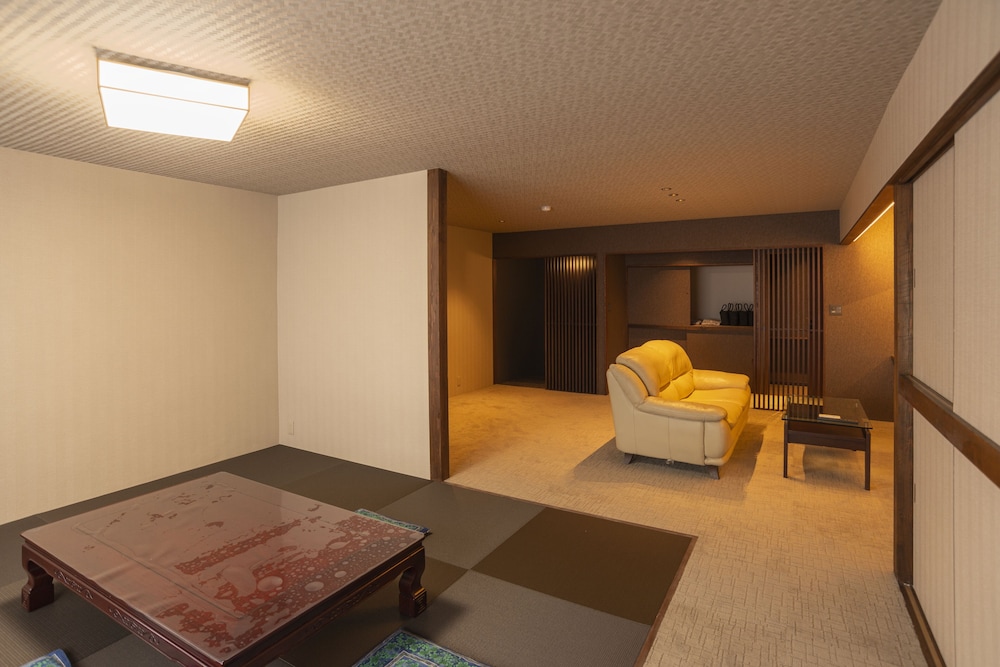 Kusatsu Onsen Eidaya 44/74