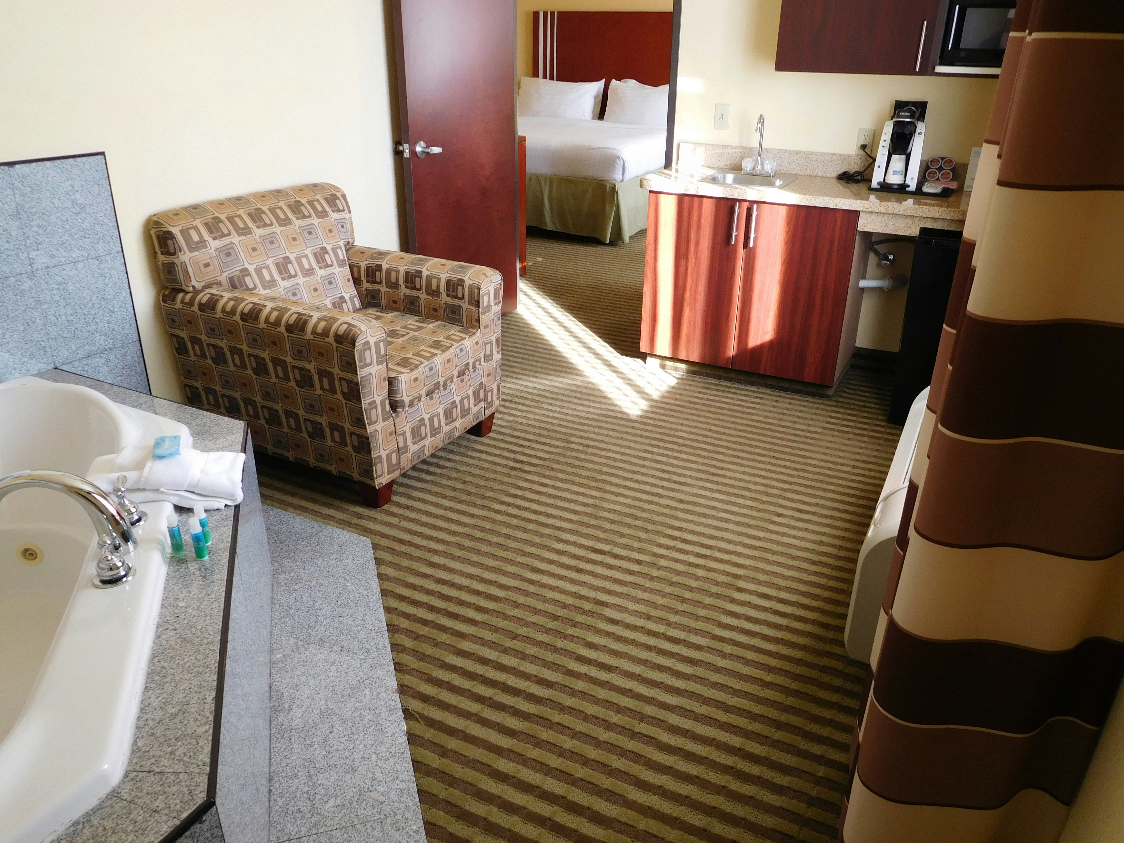 Holiday Inn Express Hotel And Suites Ponca City 48/50