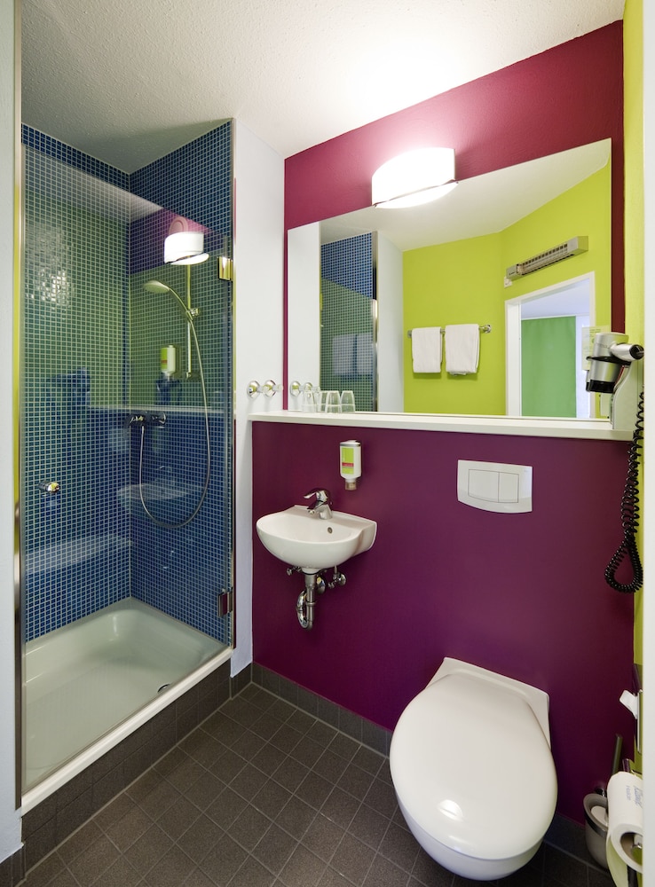 Ibis Styles Dusseldorf - Neuss 50/50