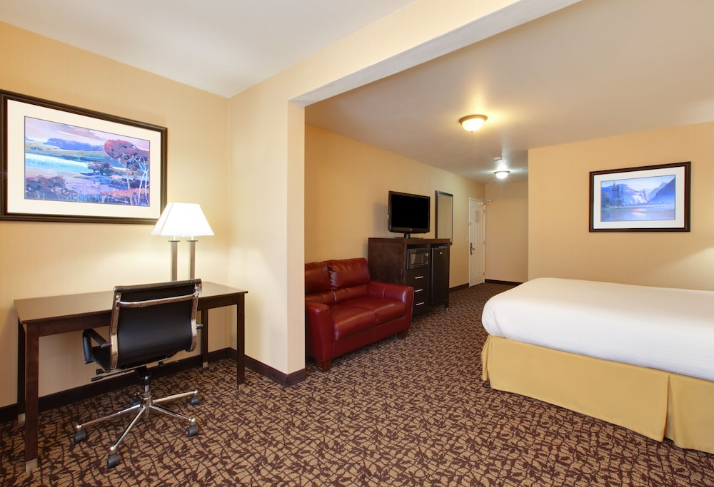 Holiday Inn Express Oakdale 29/72
