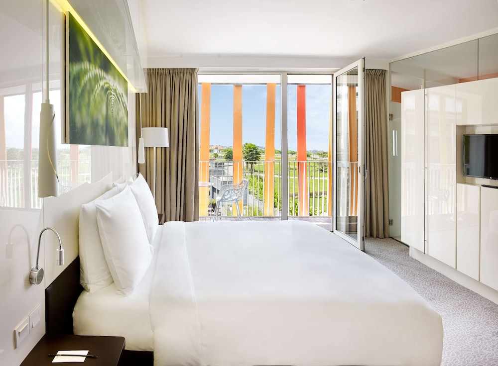 Radisson Blu Hotel And Convention Center 49/71