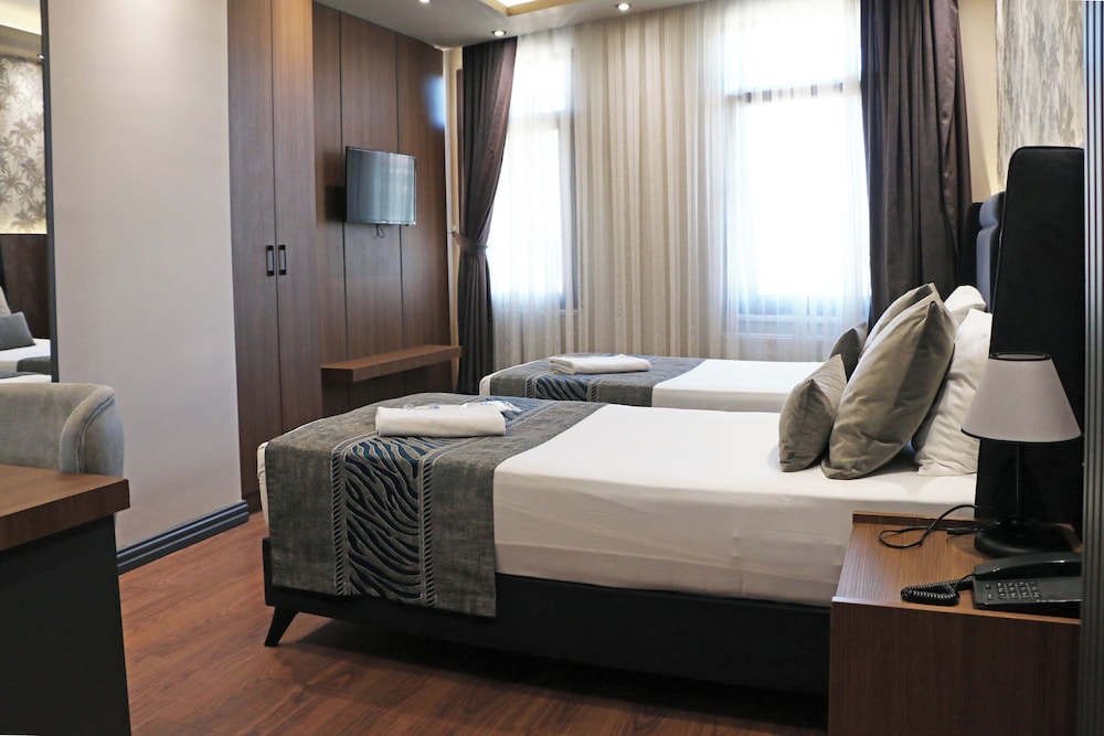 Grand Uskudar Otel 13/39