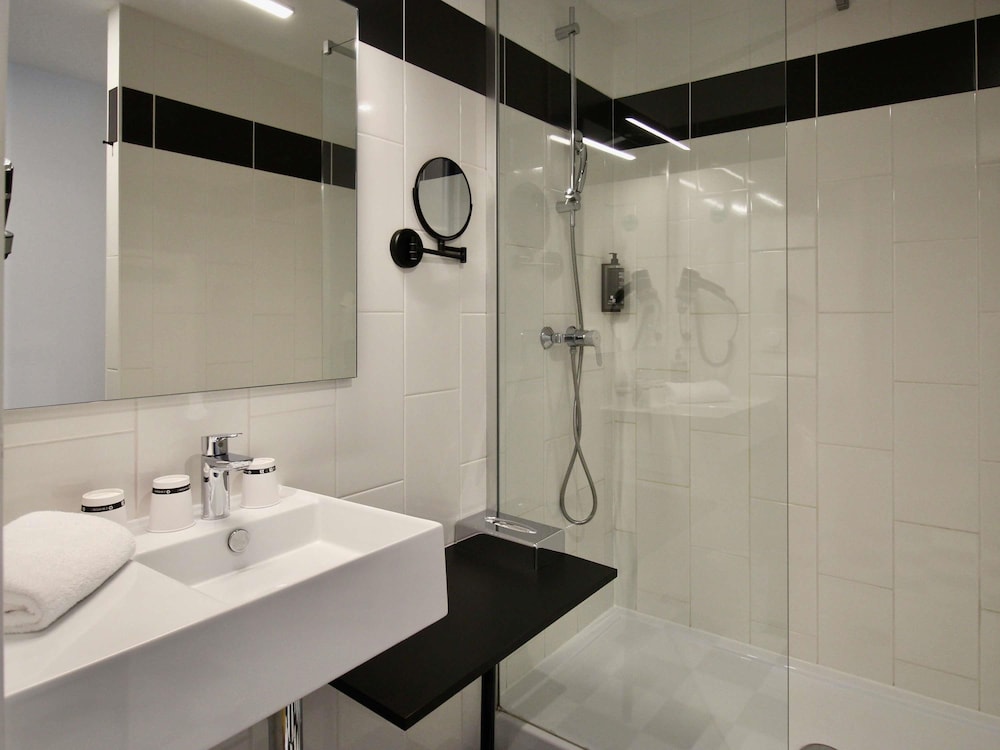 ibis Styles Dijon Sud Domaine De Beauregard 21600 Longvic 62/64