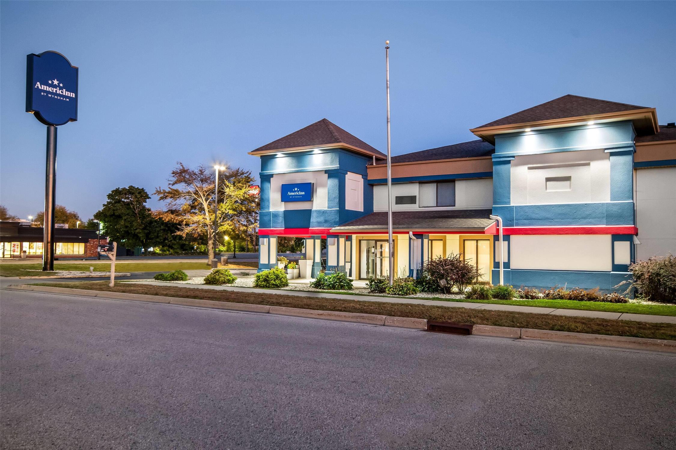 AmericInn by Wyndham Beloit 5/27