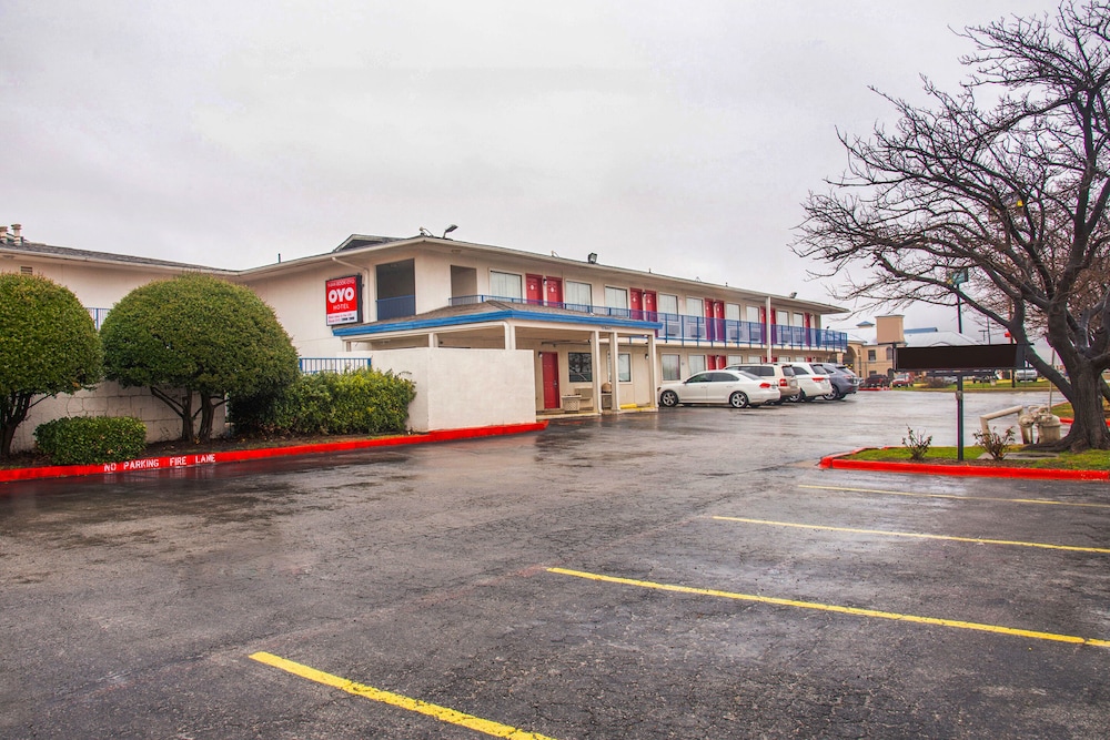 Days Inn by Wyndham Wichita Falls 39/50
