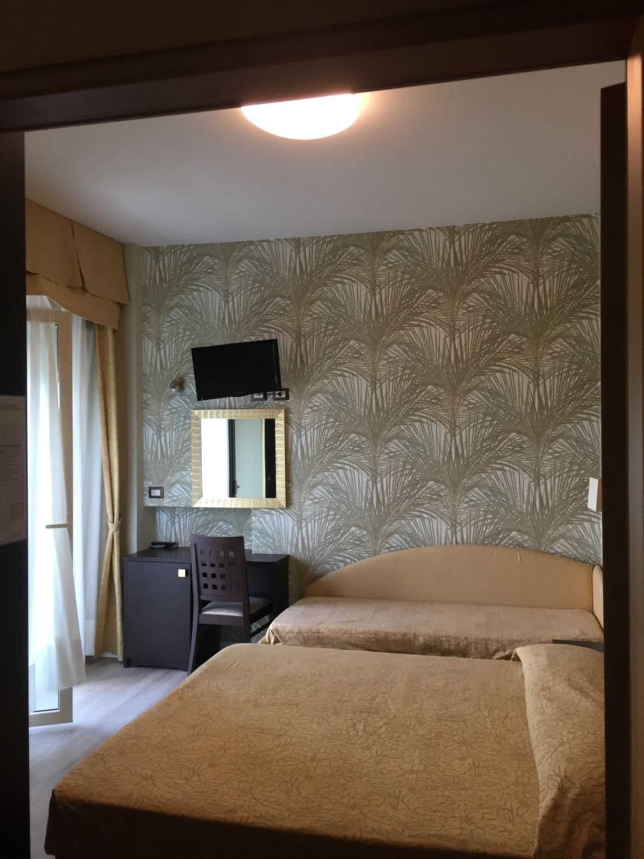 HOTEL ASTOR RIMINI 37/61