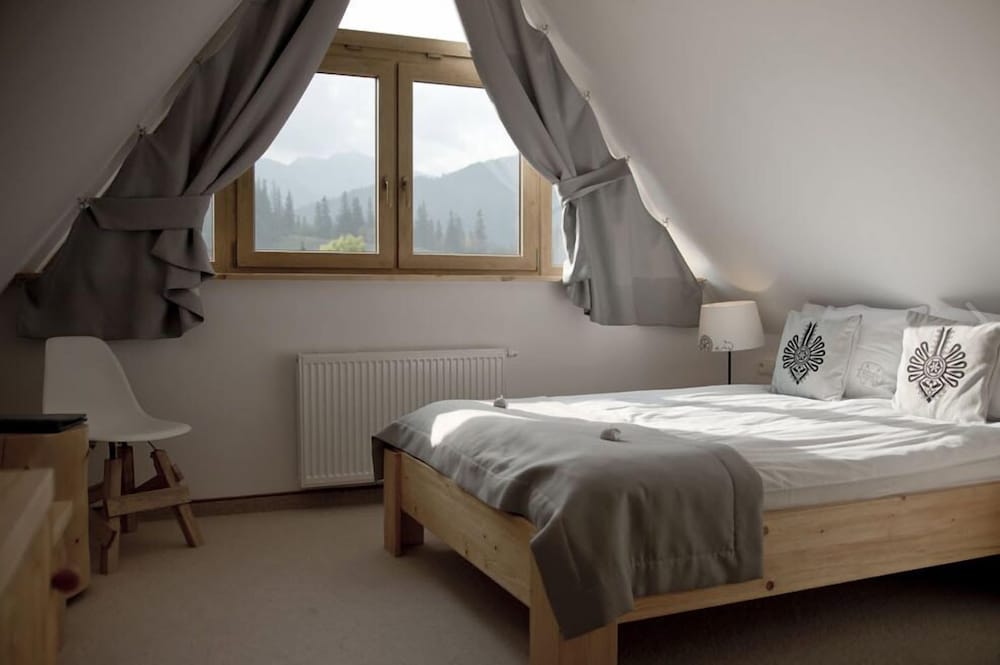 ECONOMY, DOUBLE BED