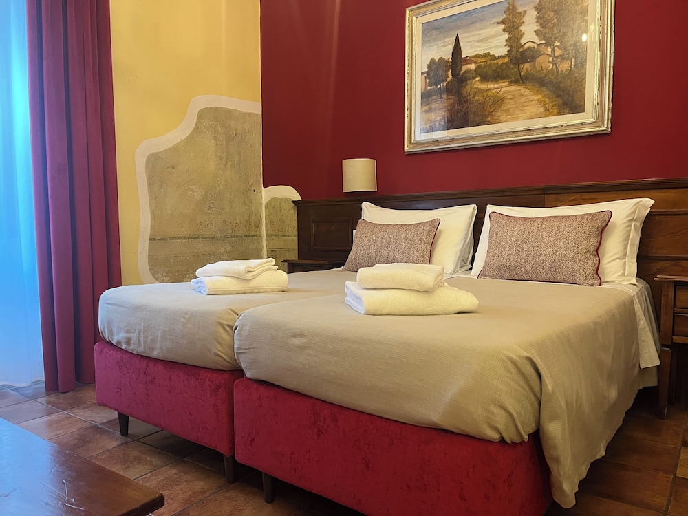 Nizza Hotel 11/69