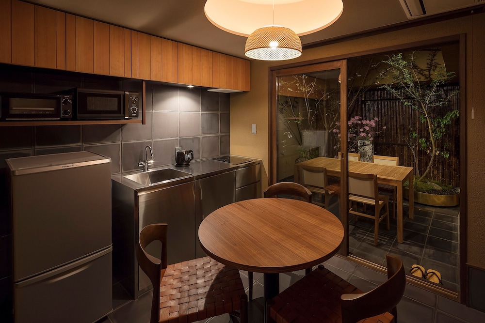 Gozan Hotel Serviced Apartment 68/78