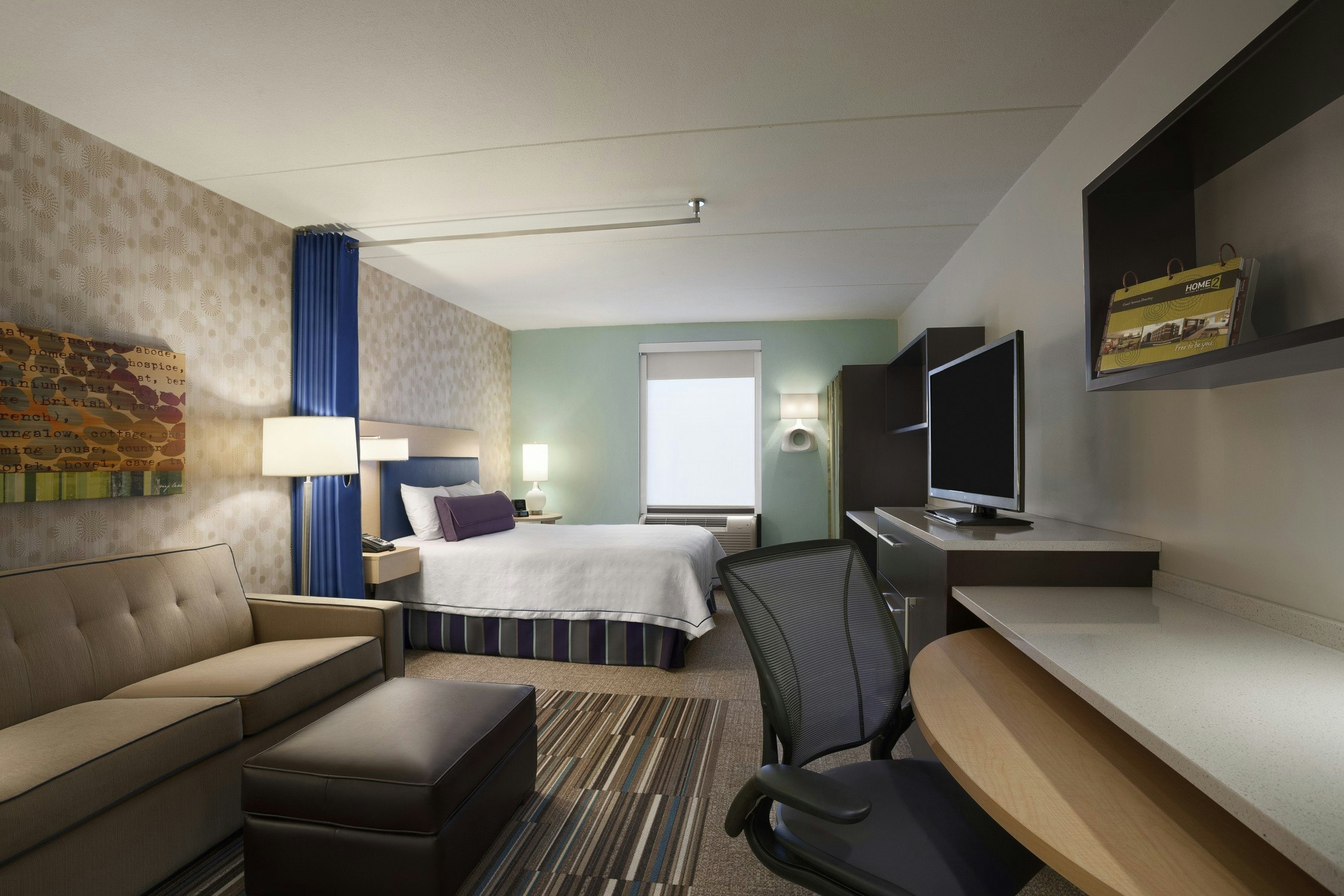 STUDIO, QUEEN BED