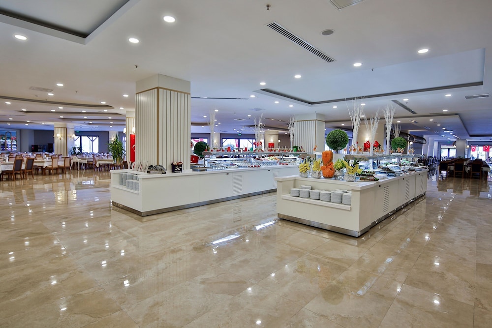 Calido Maris Hotel 8/60