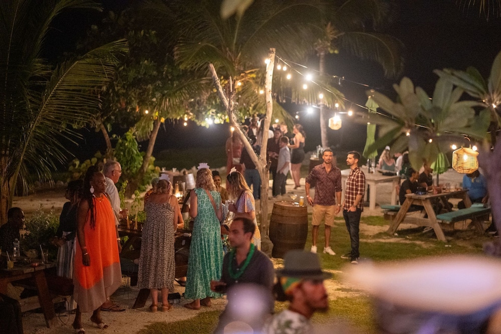MoonRaker Beach Hotel 40/50
