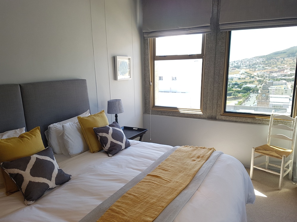ITC Hospitality Group Two Bedrooms Cartwright's Corner 4/45