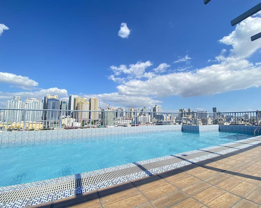 Dian SUITES 1 33/35