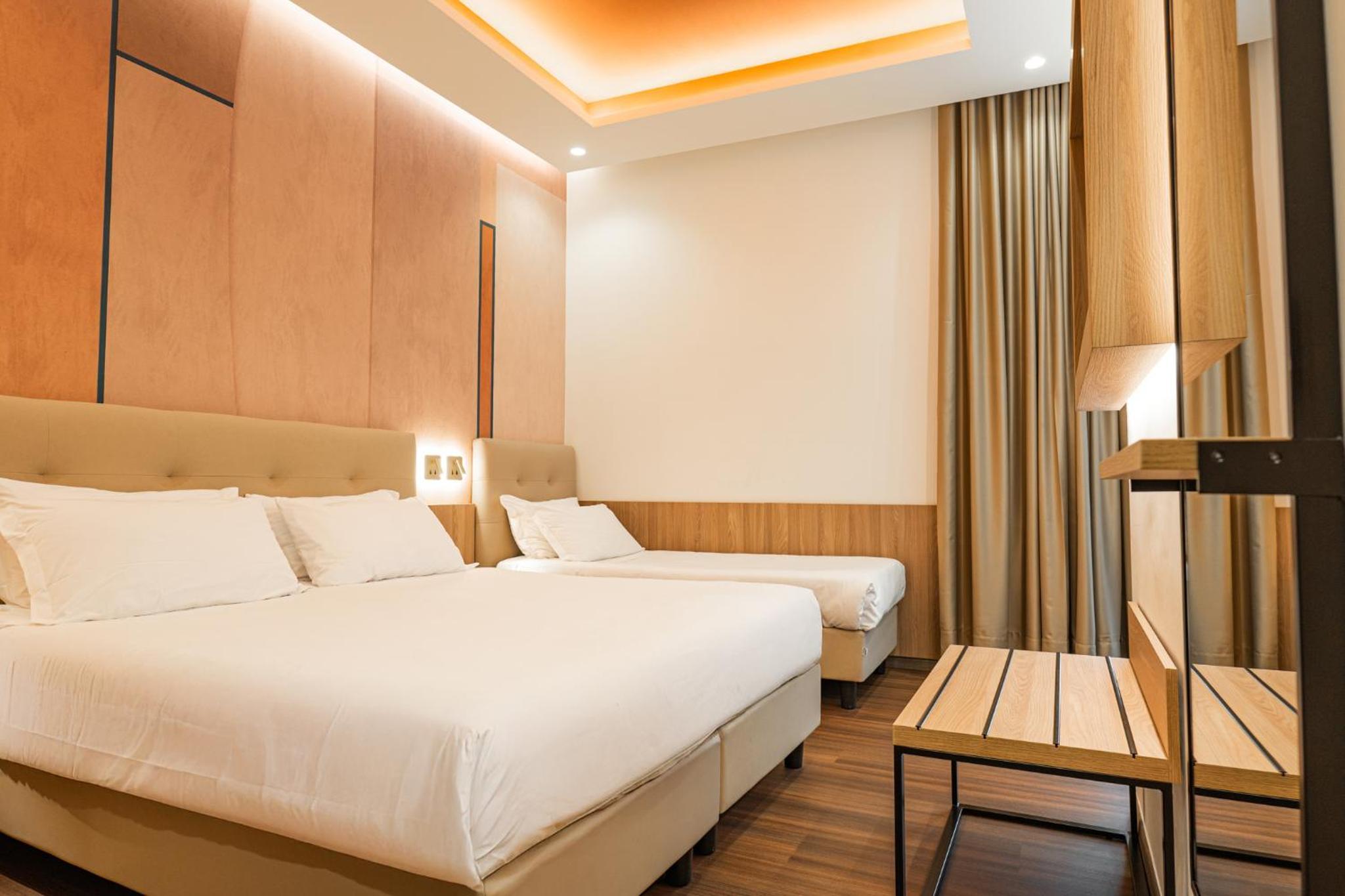 Hotel Vittoria 25/55