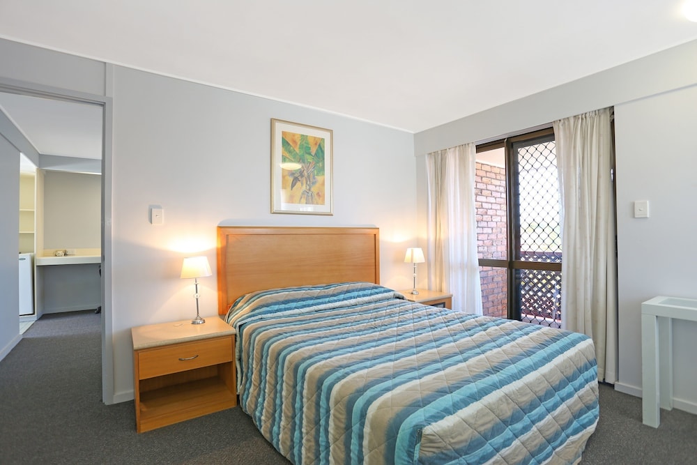 SPA, EXECUTIVE, SUITE