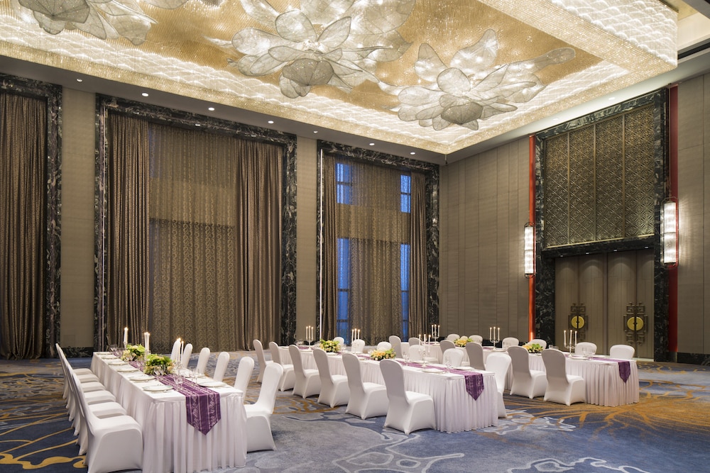 WANDA REALM YIWU 54/64