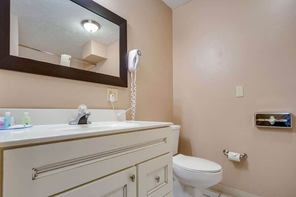 Quality Inn Hastings NE 11/26