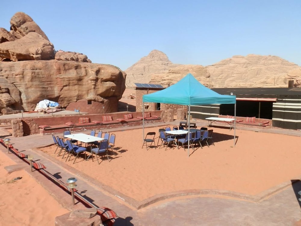 Desert Lovers Camp 45/48